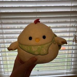 NWT SMALL SPRING CHICKEN SQUISHMALLOW